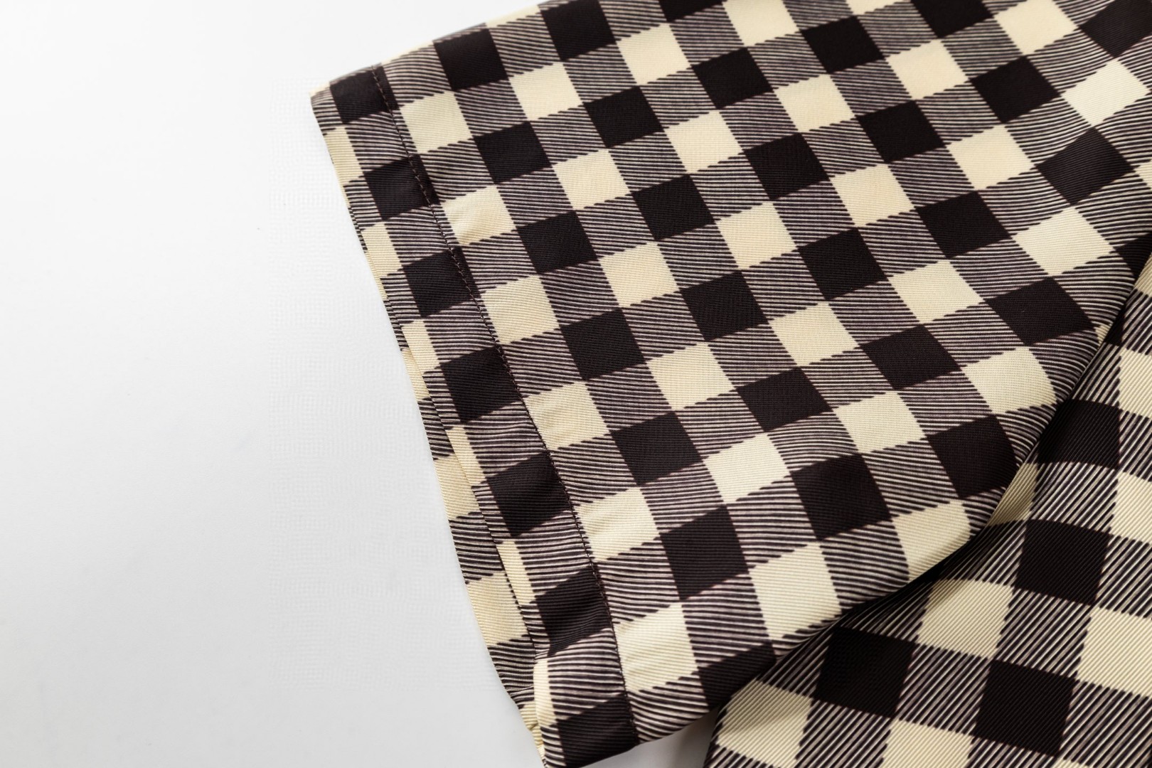 LOUIS VUITTON 路易威登 DAMIER 格纹皮标章仔衬衫 短袖 棕色 B0 1AJRGH