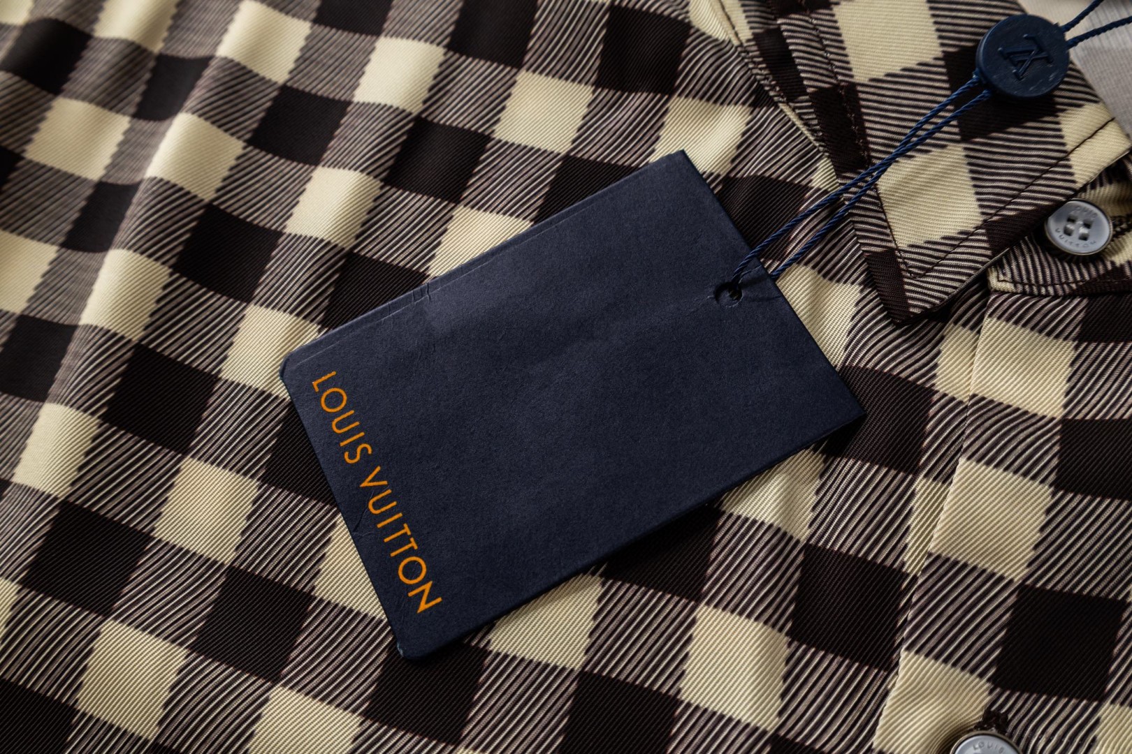 LOUIS VUITTON 路易威登 DAMIER 格纹皮标章仔衬衫 短袖 棕色 B0 1AJRGH