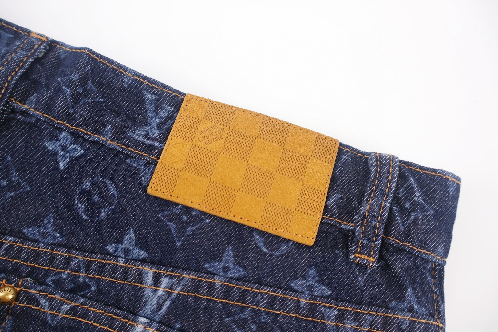 LOUIS VUITTON 路易威登 LV 满幅烧花渐变丹宁牛仔裤短裤 休闲裤 裤子 五分裤 蓝色 B5 1AK6R2