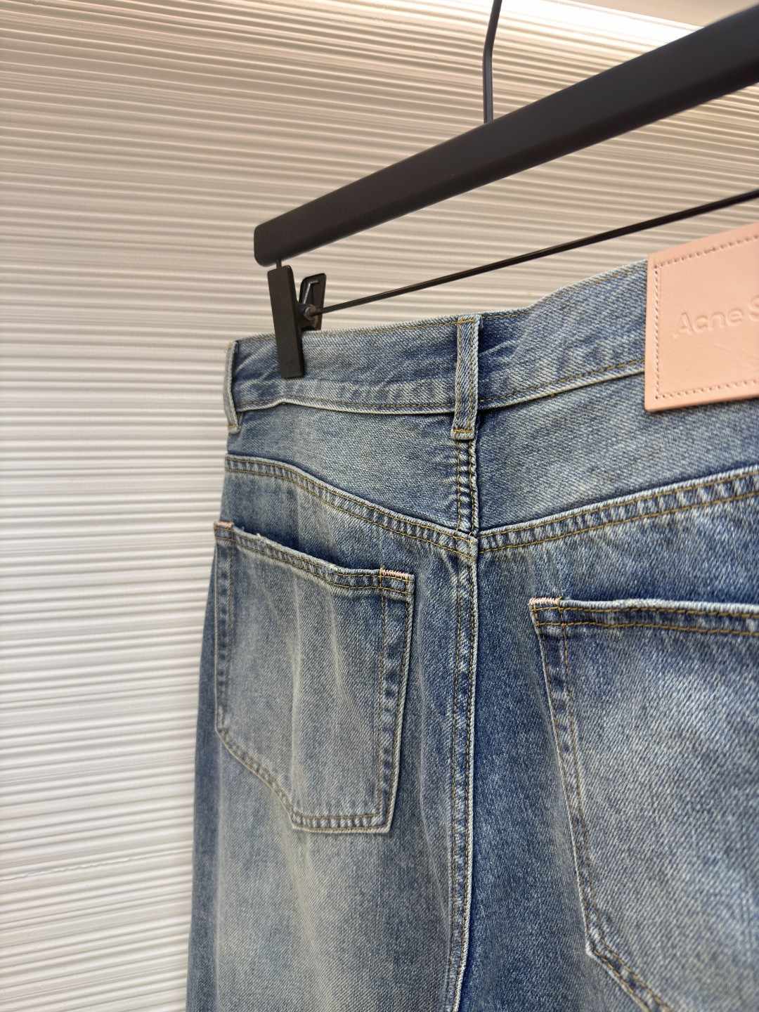 Acne Studios 做旧破洞牛仔裤 长裤 裤子 蓝色 B0 