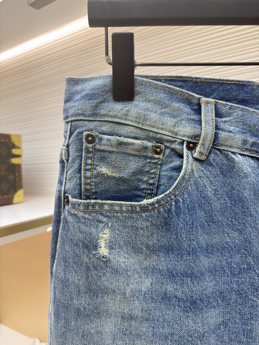 Acne Studios 做旧破洞牛仔裤 长裤 裤子 蓝色 B0 