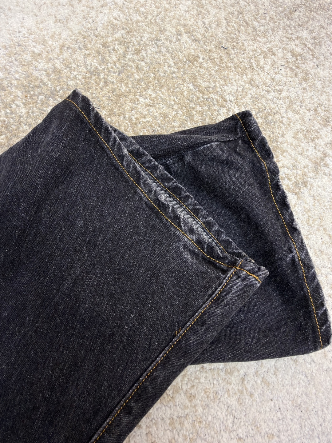 Acne Studios 泼墨做旧弯刀阔腿牛仔裤 长裤 裤子 黑灰色 B5 B00426-900