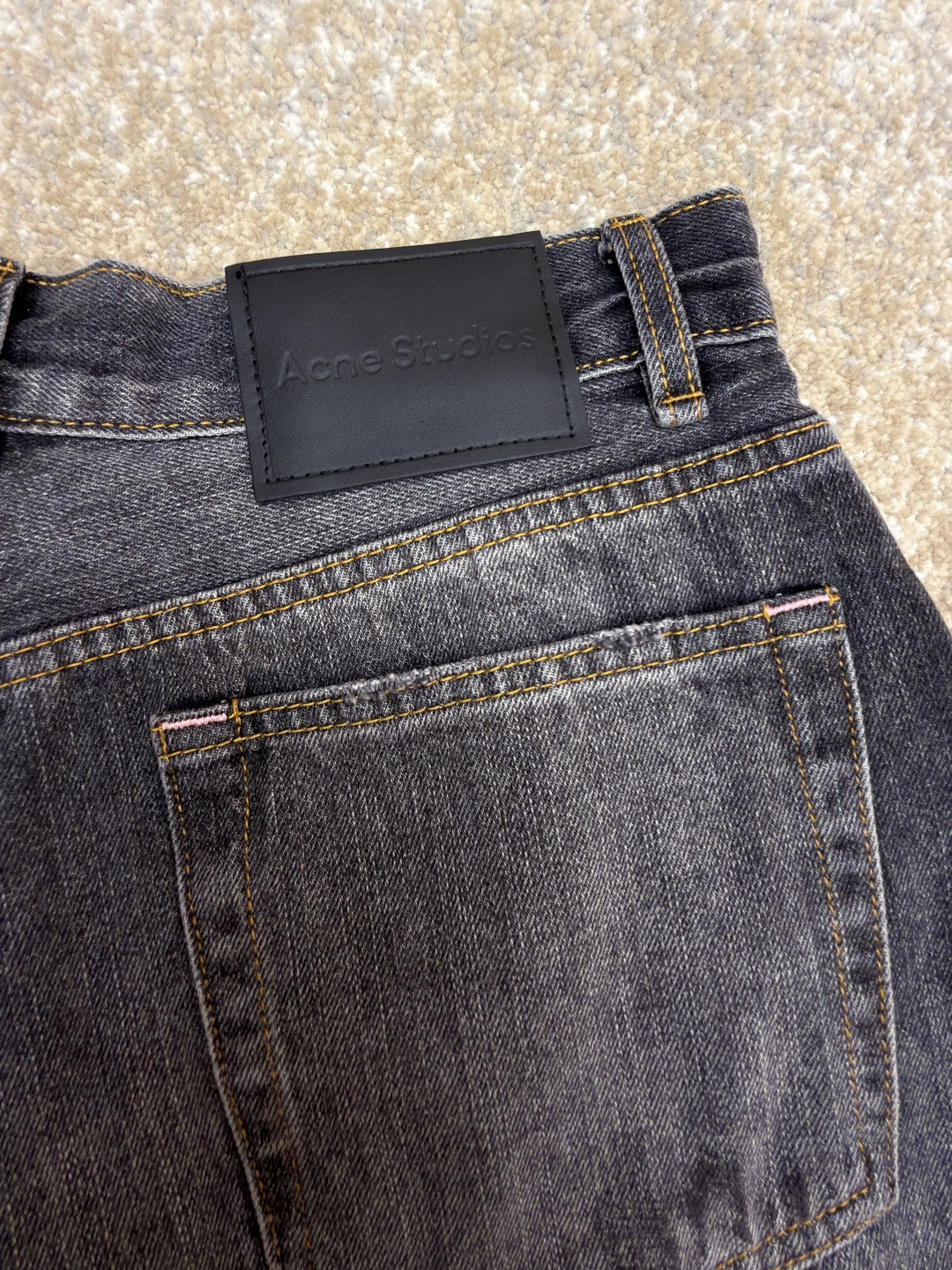 Acne Studios 泼墨做旧弯刀阔腿牛仔裤 长裤 裤子 黑灰色 B5 B00426-900