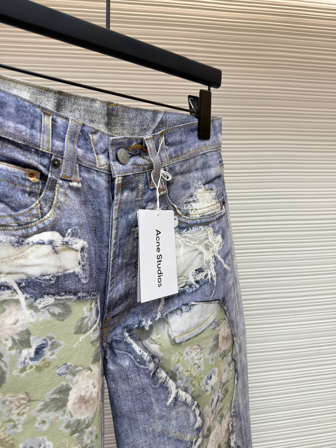 Acne Studios 仲夏胶囊系列 玫瑰花卉错视印花牛仔裤 长裤 裤子 蓝色 B0 CK0141-AFY