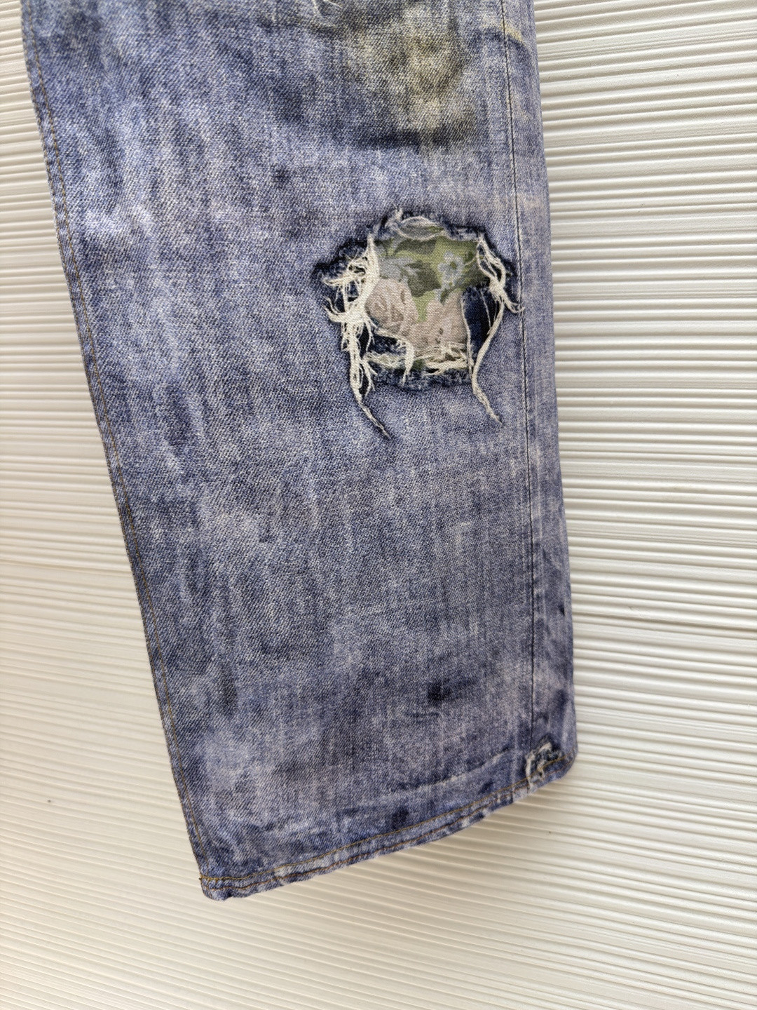 Acne Studios 仲夏胶囊系列 玫瑰花卉错视印花牛仔裤 长裤 裤子 蓝色 B0 CK0141-AFY