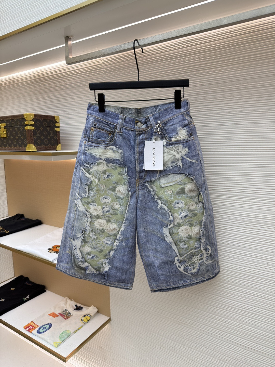 Acne Studios 仲夏胶囊系列 玫瑰花卉错视印花牛仔短裤 牛仔裤 裤子 七分裤 蓝色 B0 CE0077-AFY