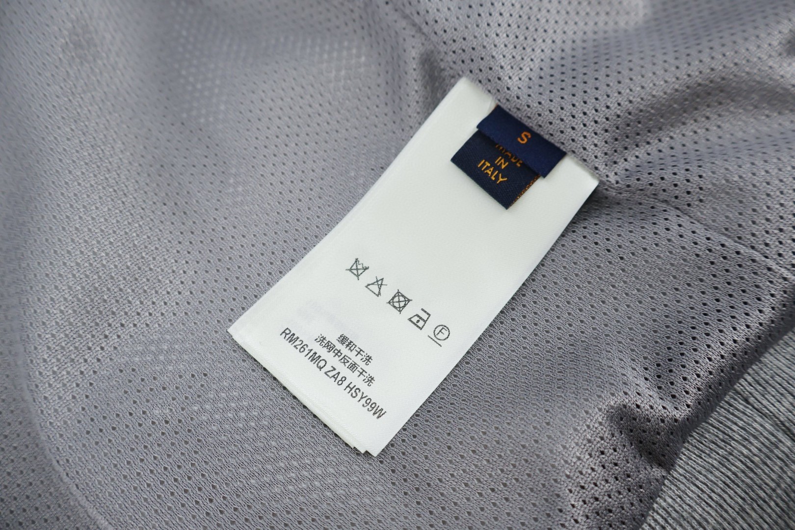 LOUIS VUITTON 路易威登 压花浮雕满印立领拉链外套 夹克 长袖 灰色 B5 1AK6FR