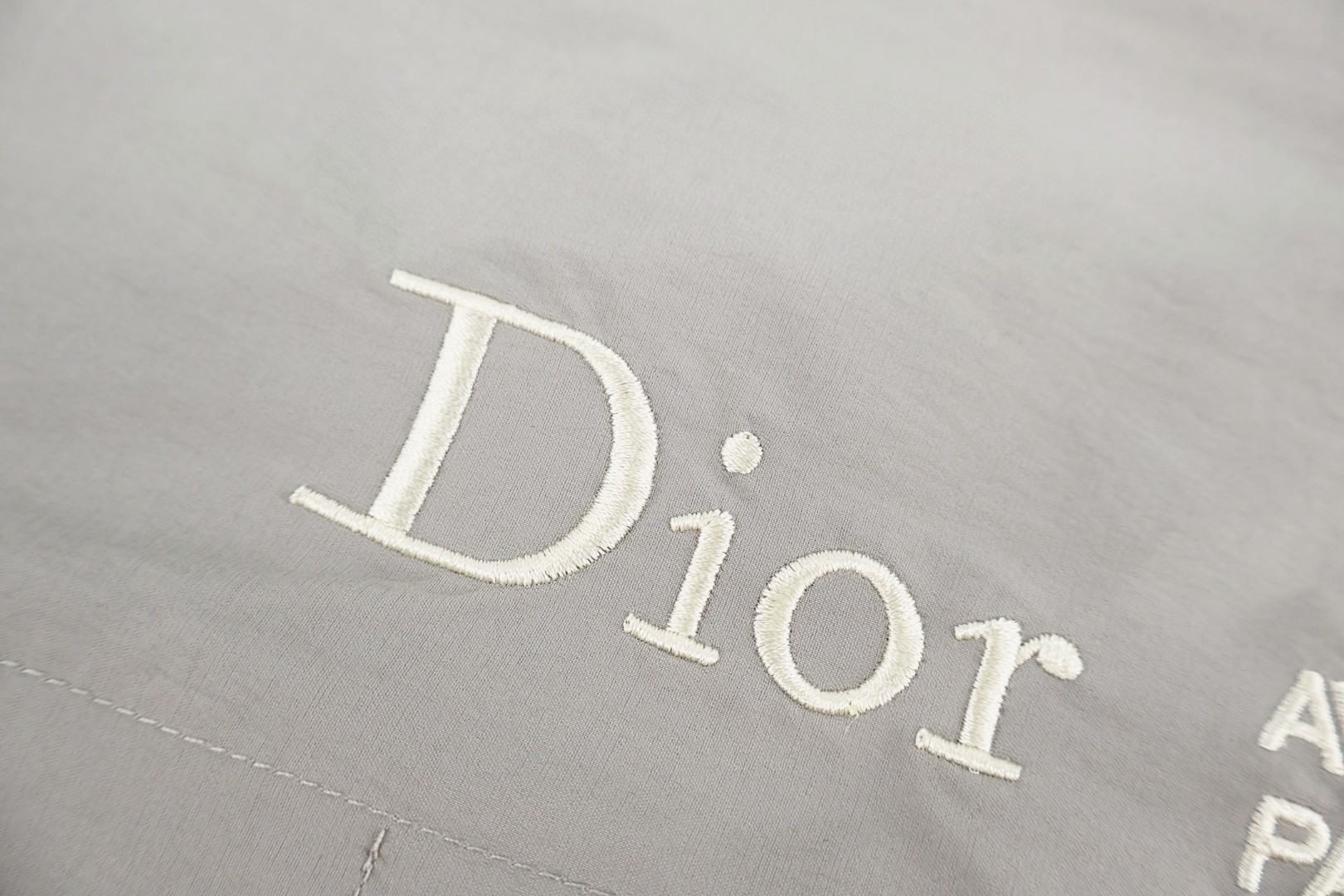 [Copy]DIOR 迪奥 大字母标识尼龙松紧腰休闲裤 长裤 裤子 灰色 B5