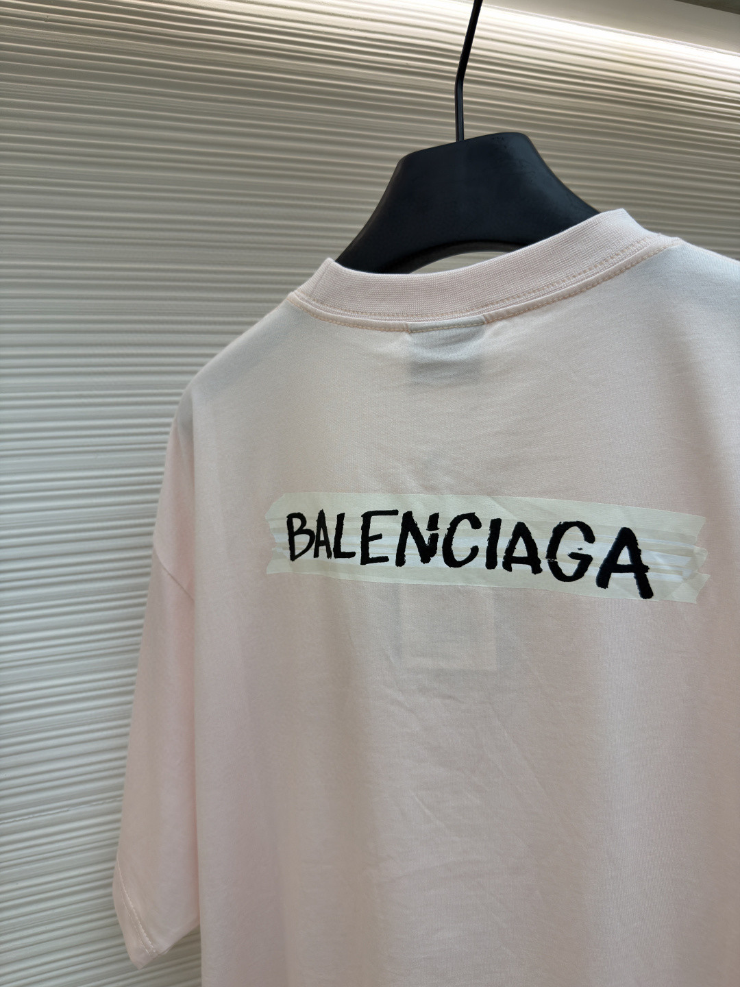 Balenciaga 巴黎世家 白底胶带印花圆领短袖 T恤 圆领 夏季 粉色 A0