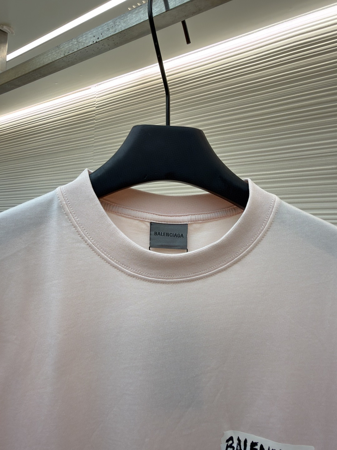 Balenciaga 巴黎世家 白底胶带印花圆领短袖 T恤 圆领 夏季 粉色 A0