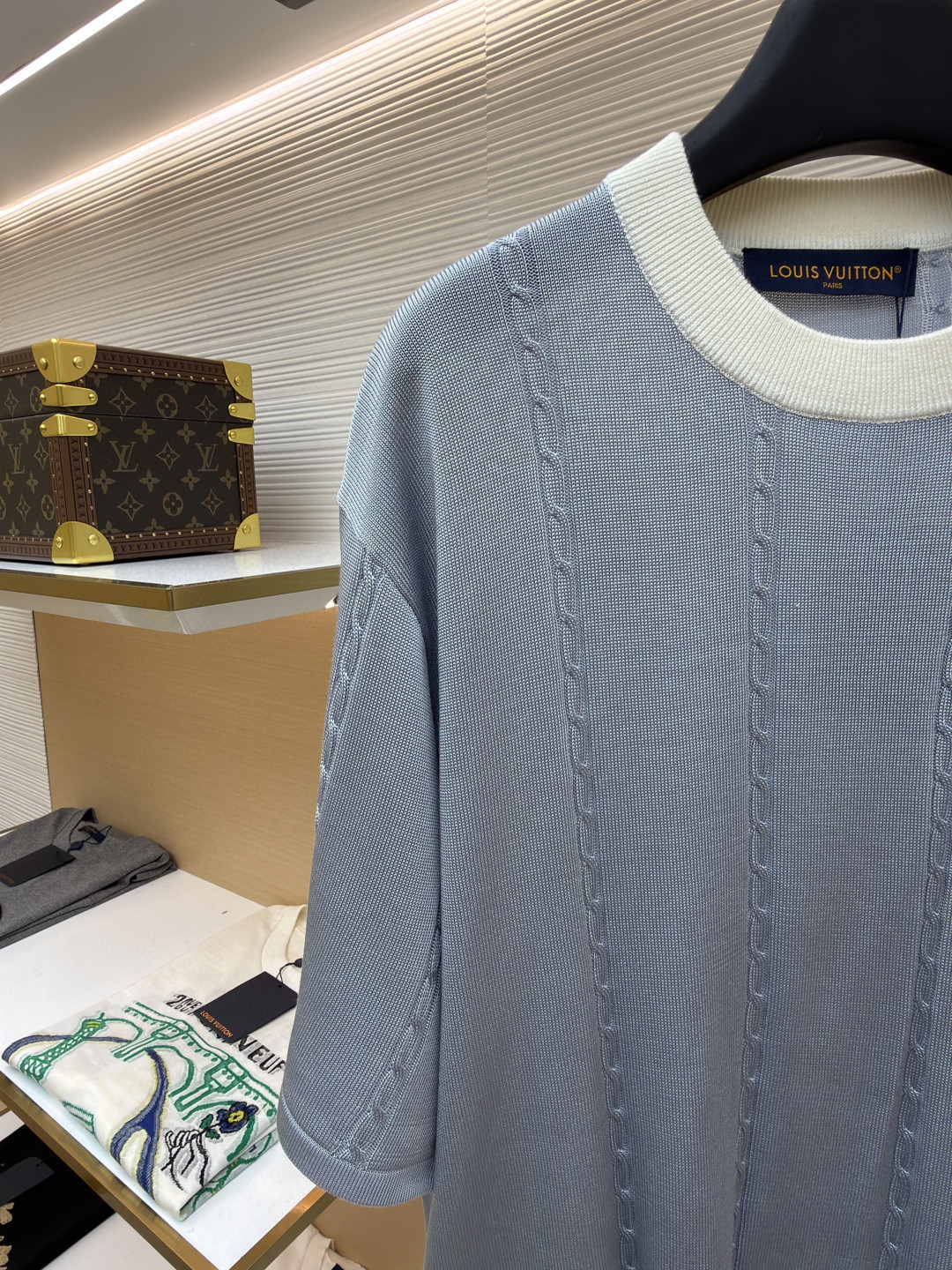 LOUIS VUITTON 路易威登 LV 徽章刺绣针织衫 短袖 T恤 夏款 蓝色 B0 1AIJYJ