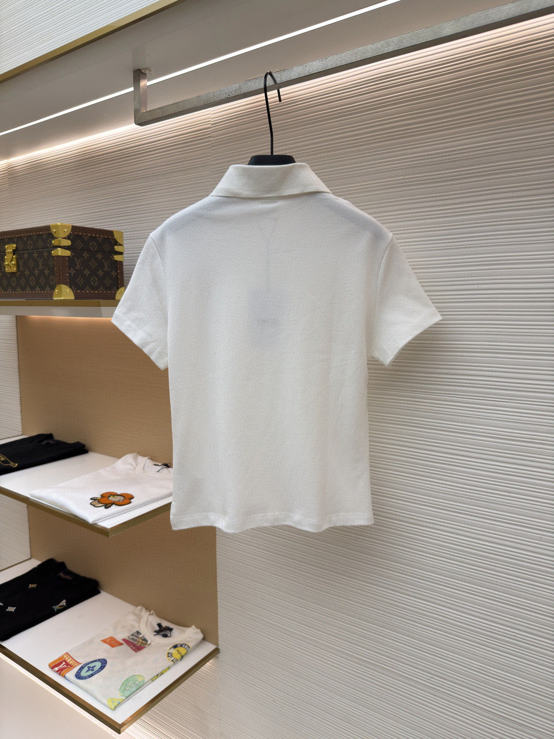 DIOR 迪奥 徽章刺绣Polo衫 短袖 女款 白色 绿色 粉色 A0 623T16A4C95-X0150