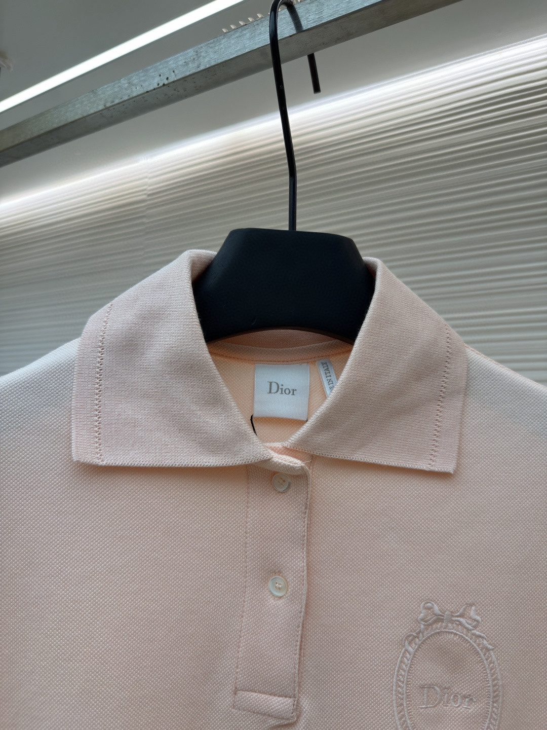 DIOR 迪奥 徽章刺绣Polo衫 短袖 女款 白色 绿色 粉色 A0 623T16A4C95-X0150