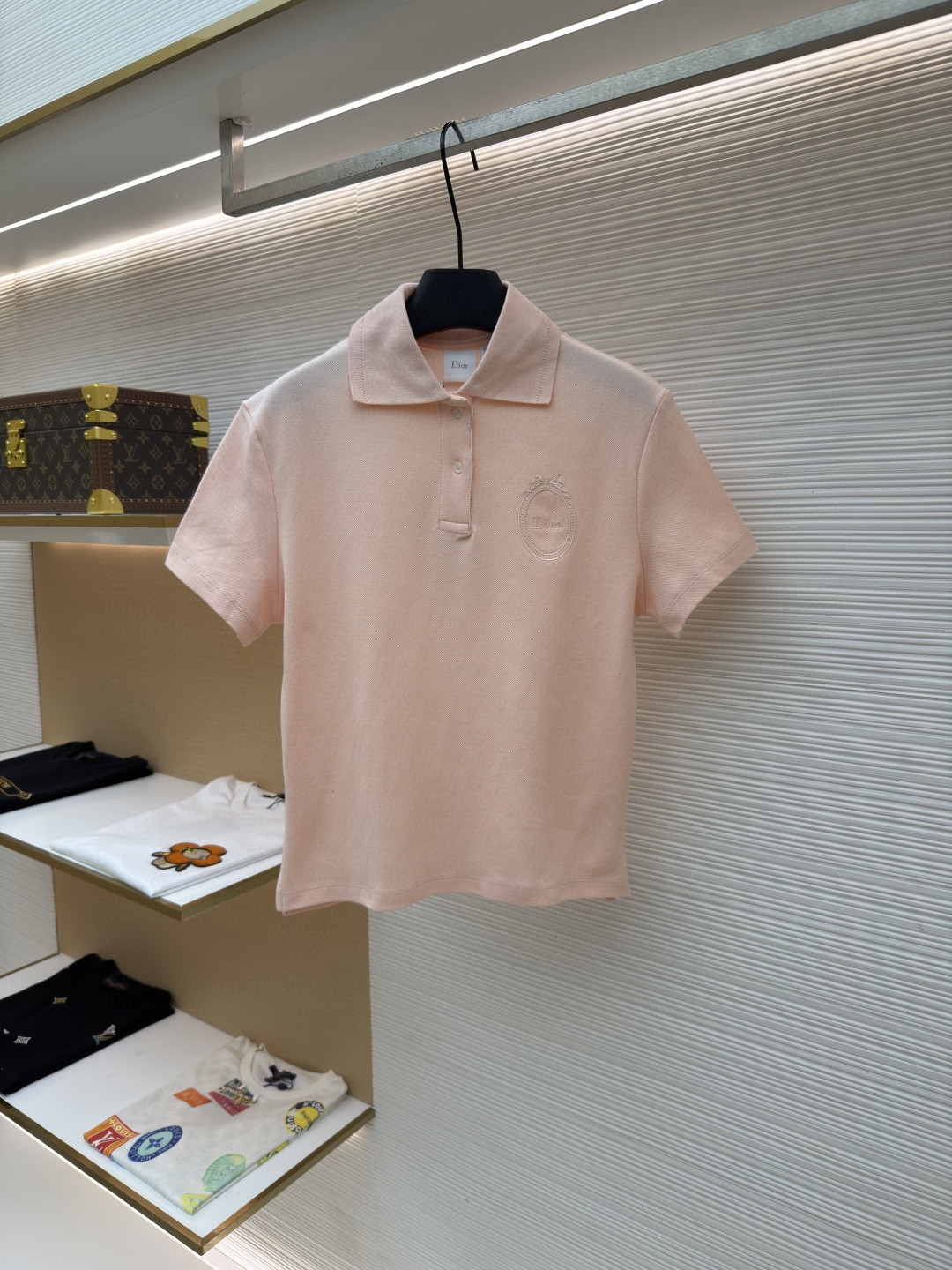DIOR 迪奥 徽章刺绣Polo衫 短袖 女款 白色 绿色 粉色 A0 623T16A4C95-X0150