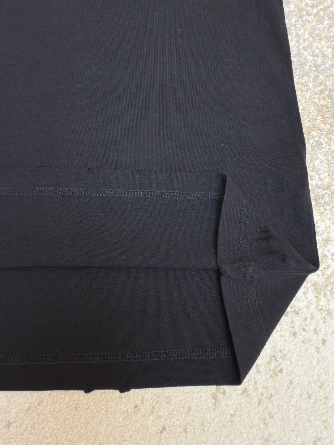 DIOR 迪奥 做旧字母标识印花圆领短袖 T恤 夏季 白色 黑色 A0 593J696X0677-C085