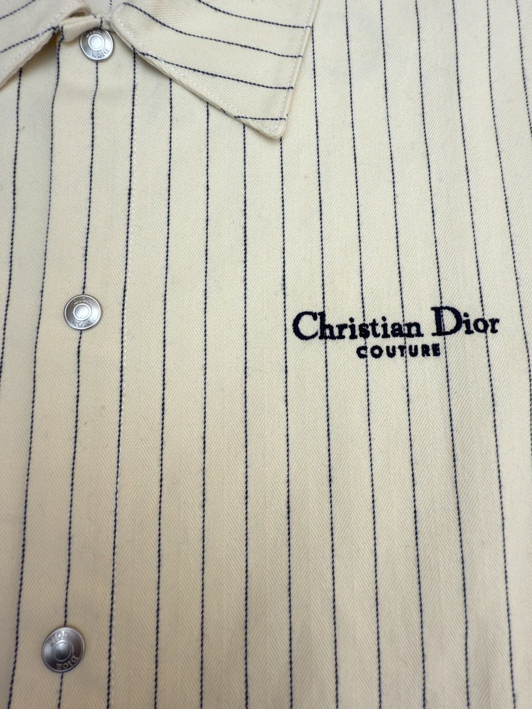 DIOR 迪奥 条纹刺绣衬衫夹克 外套 长袖 米白色 B5 033D490J318X-C085