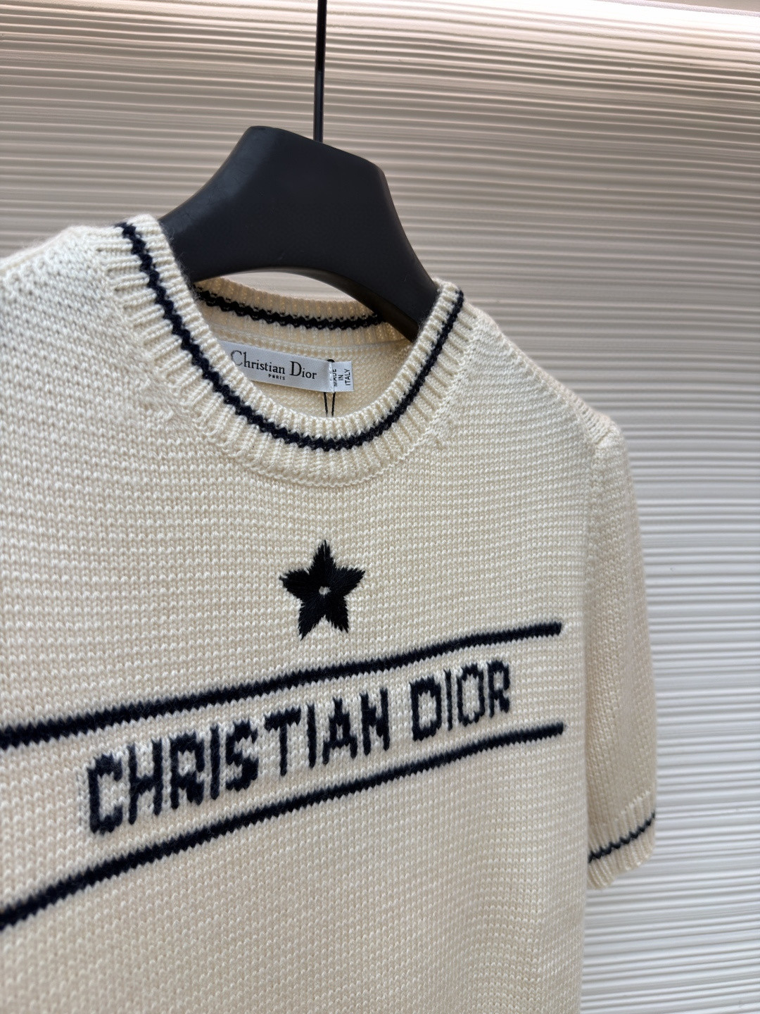 DIOR 迪奥 嵌花短袖毛衣 针织衫 短款 女款 杏色 蓝色 B0 154S09AM305-X5801