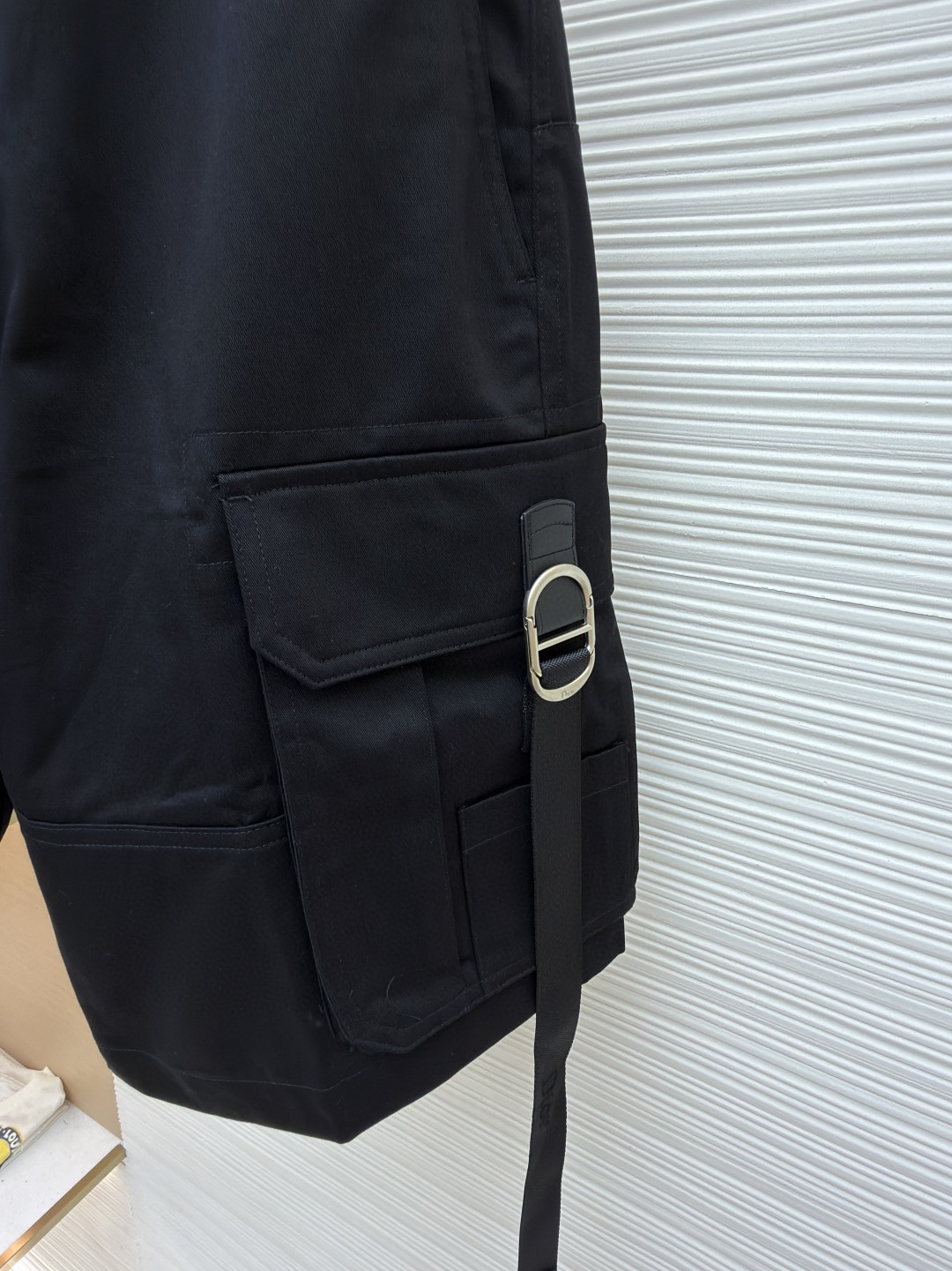 DIOR 迪奥 棉质华达呢工装裤 短裤 裤子 米色 黑色 B5 693C147A3131-C100