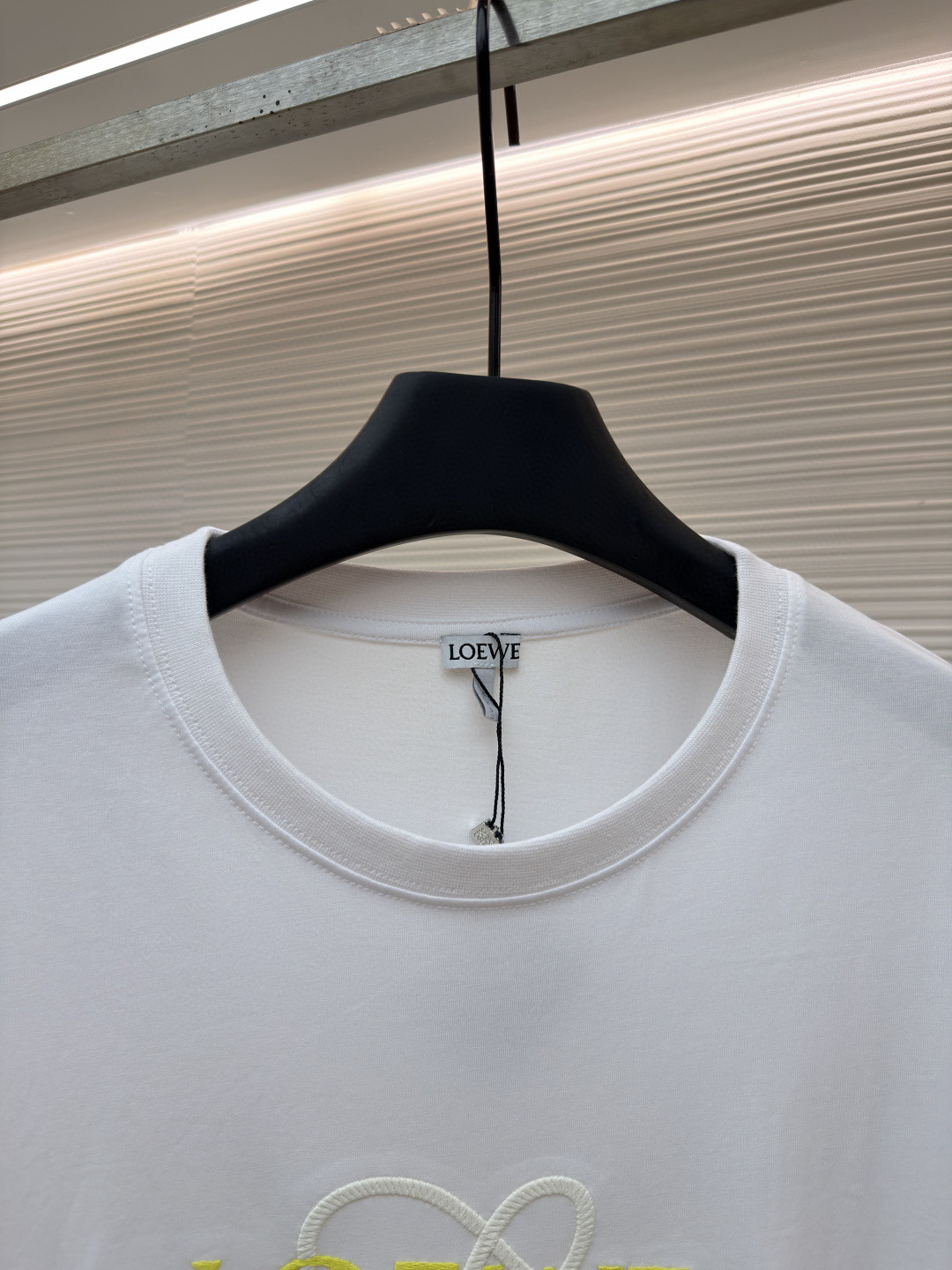 Loewe 罗意威 麻绳刺绣圆领短袖 T恤 白色 藏蓝色 A0