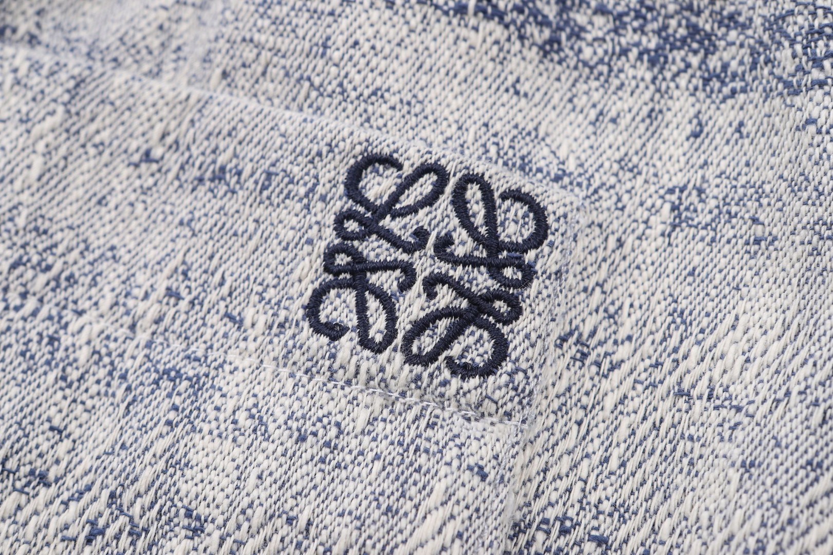 Loewe 罗意威 纹理提花刺绣丹宁布牛仔短裤 休闲裤 七分裤 裤子 杏色 蓝色 B0 H616Y1AX38-2150
