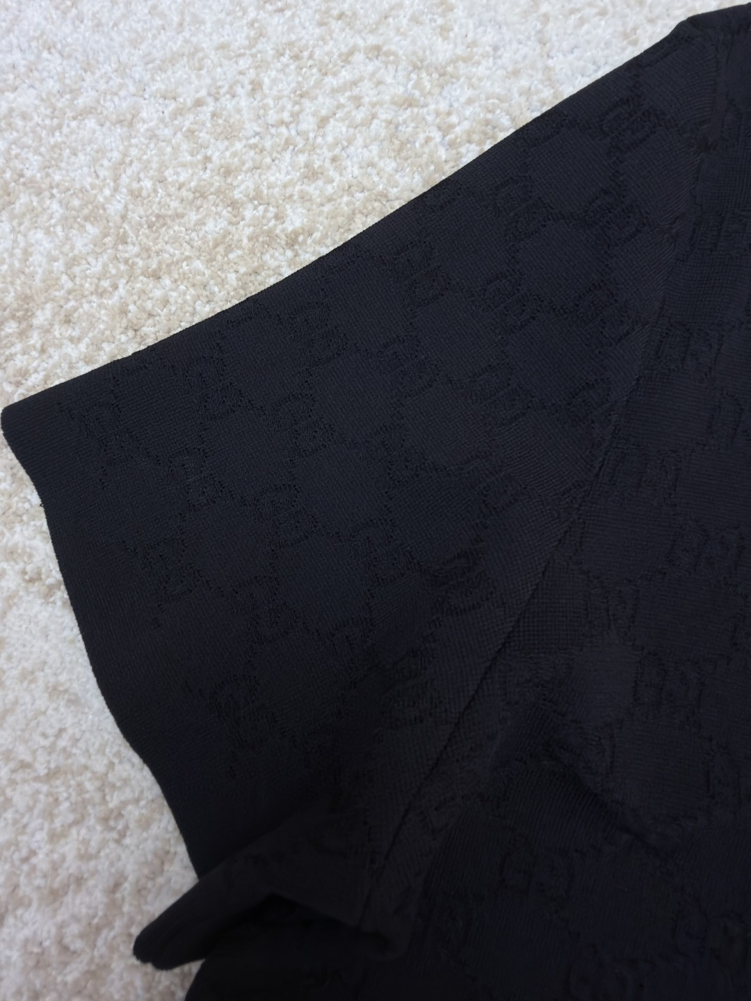 GUCCI 古驰 GG经典针织毛衣 针织衫 夏季 短袖 黑色 B0 