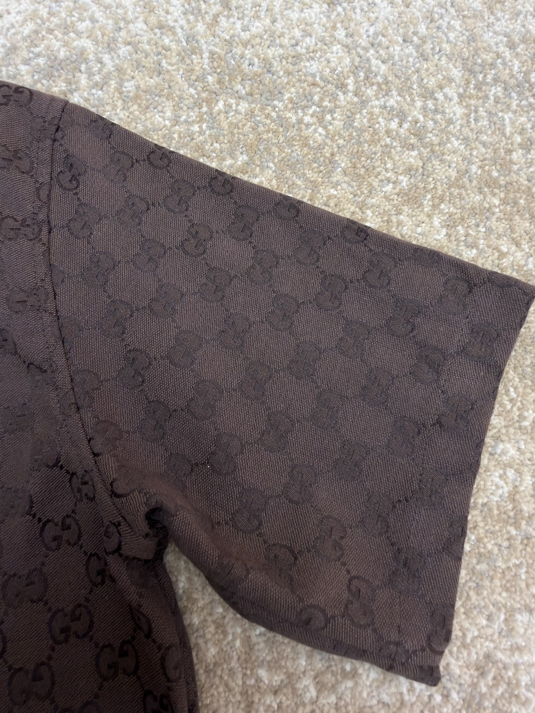 GUCCI 古驰 提花满印短袖衬衫 外套 夏季 棕色 黑色 B0
