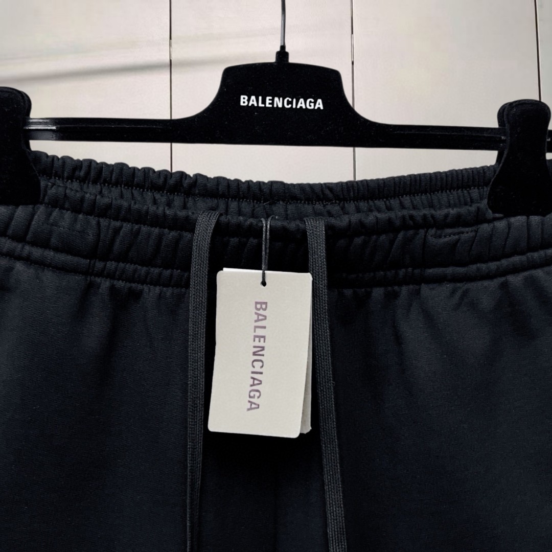 Balenciaga 巴黎世家 字母logo侧面印花短裤 运动裤 休闲裤 裤子 黑色 A0 826385TUVS81000