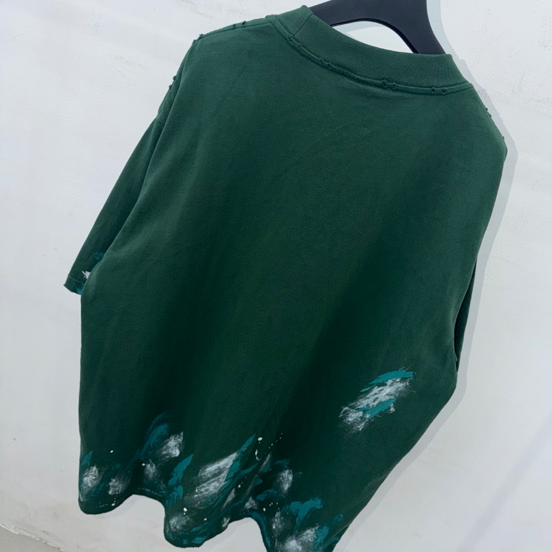 Balenciaga 巴黎世家 手绘涂鸦做旧圆领短袖 T恤 圆领 夏季 绿色 A0