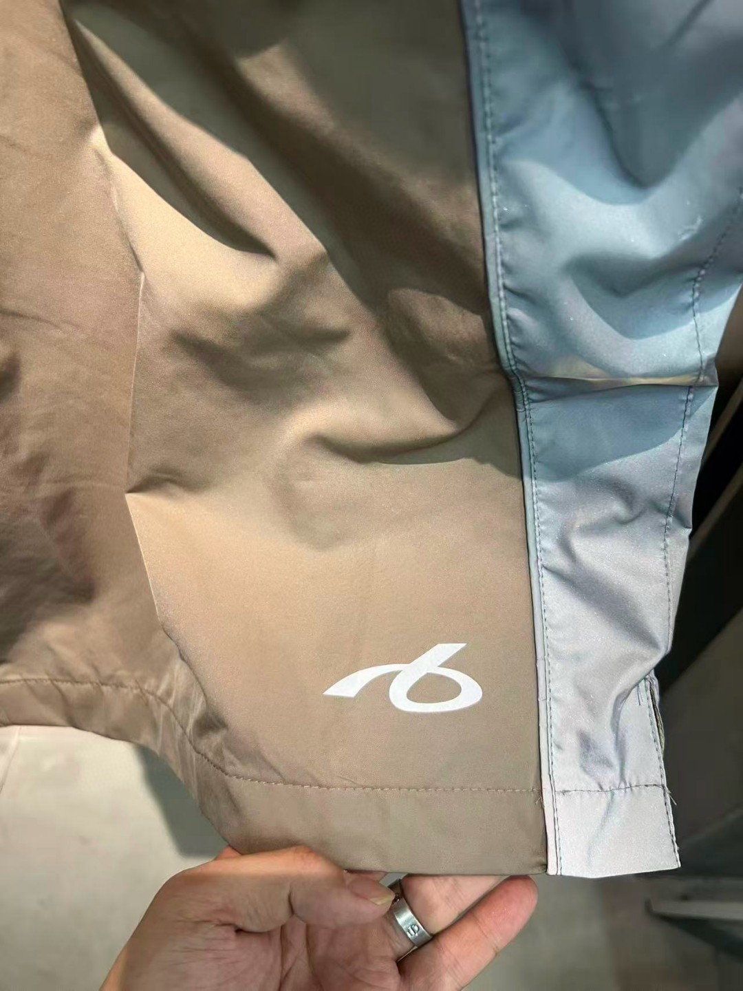 Balenciaga 巴黎世家 拼色户外运动短裤 休闲裤 运动裤 裤子 夏季 灰色 A5 A00201TUO411240