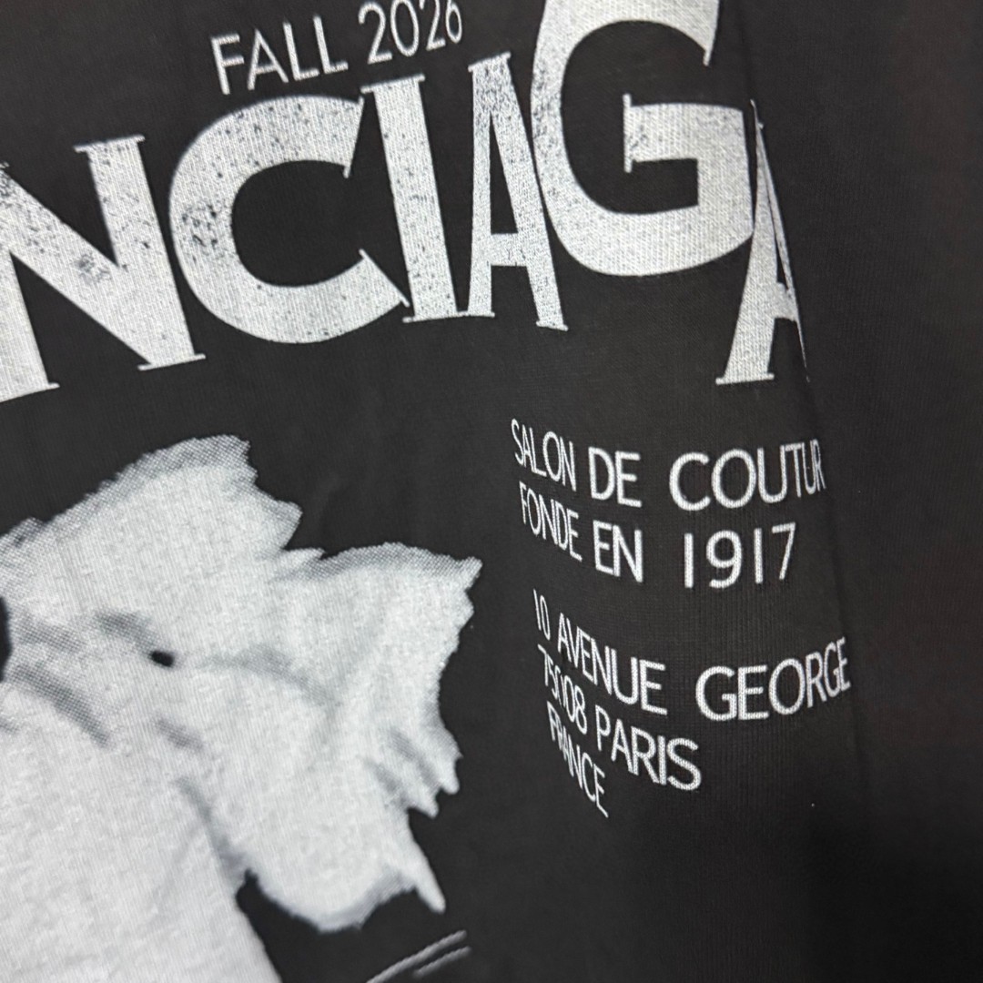 Balenciaga 巴黎世家 人像印花圆领短袖 T恤 圆领 夏季 黑色 紫色 A0 871733TUVO55100
