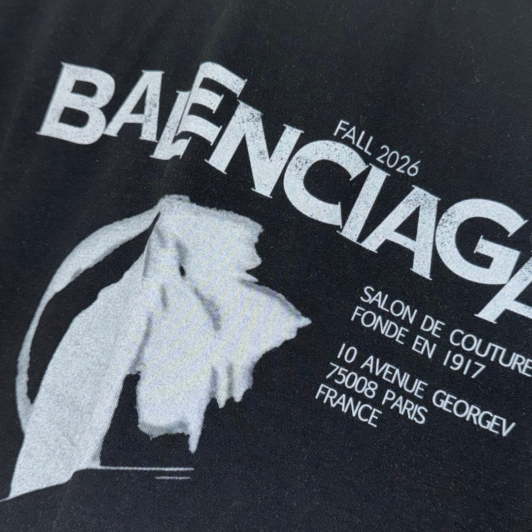 Balenciaga 巴黎世家 人像印花圆领短袖 T恤 圆领 夏季 黑色 紫色 A0 871733TUVO55100