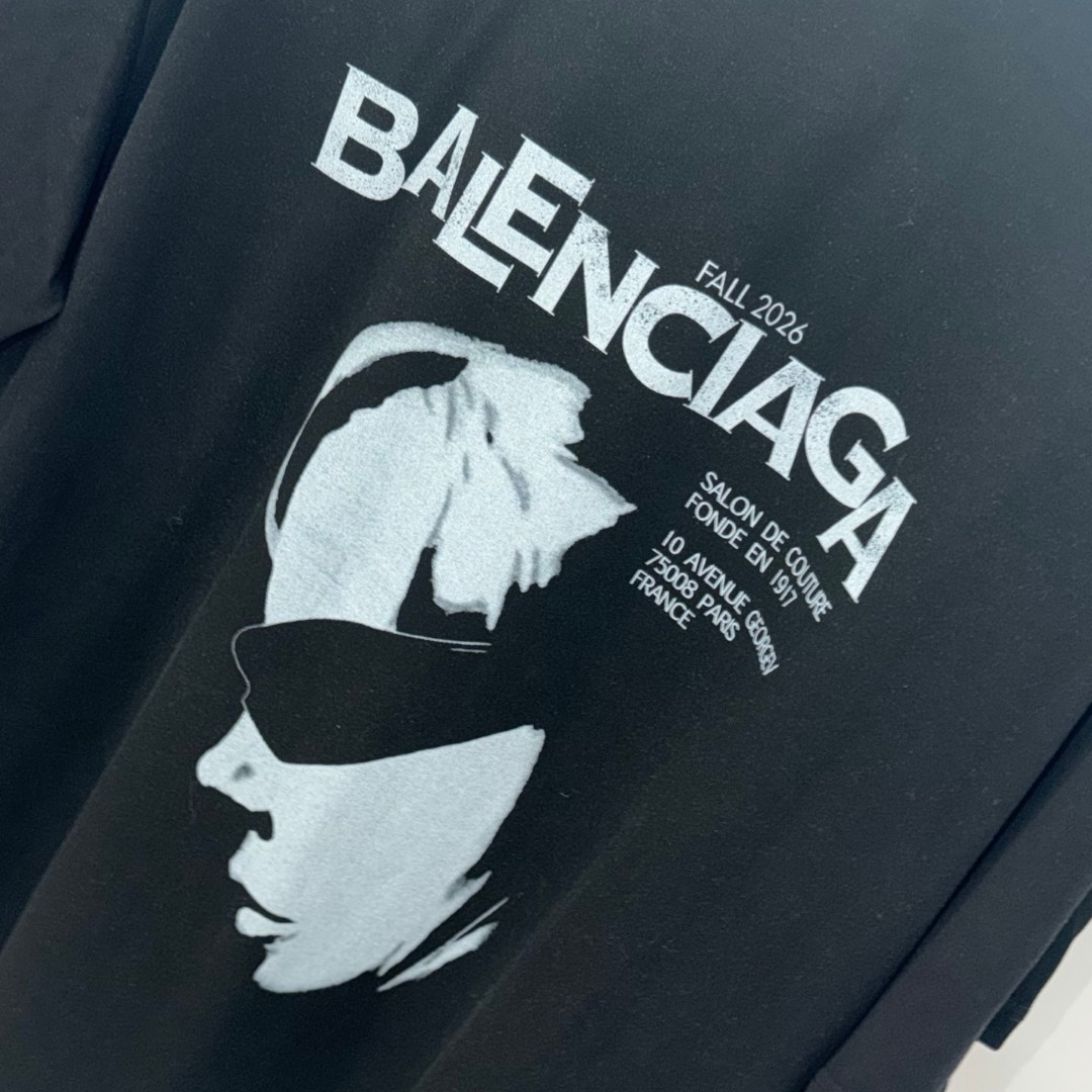 Balenciaga 巴黎世家 人像印花圆领短袖 T恤 圆领 夏季 黑色 紫色 A0 871733TUVO55100