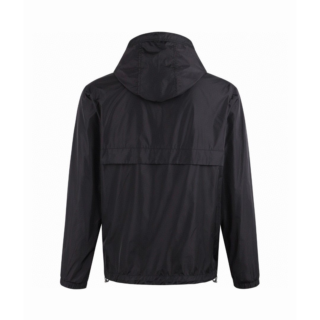 Moncler 蒙口 徽章标识Nidge拉链连帽夹克 冲锋衣 外套 黑色 B L10911A00112539ZD999