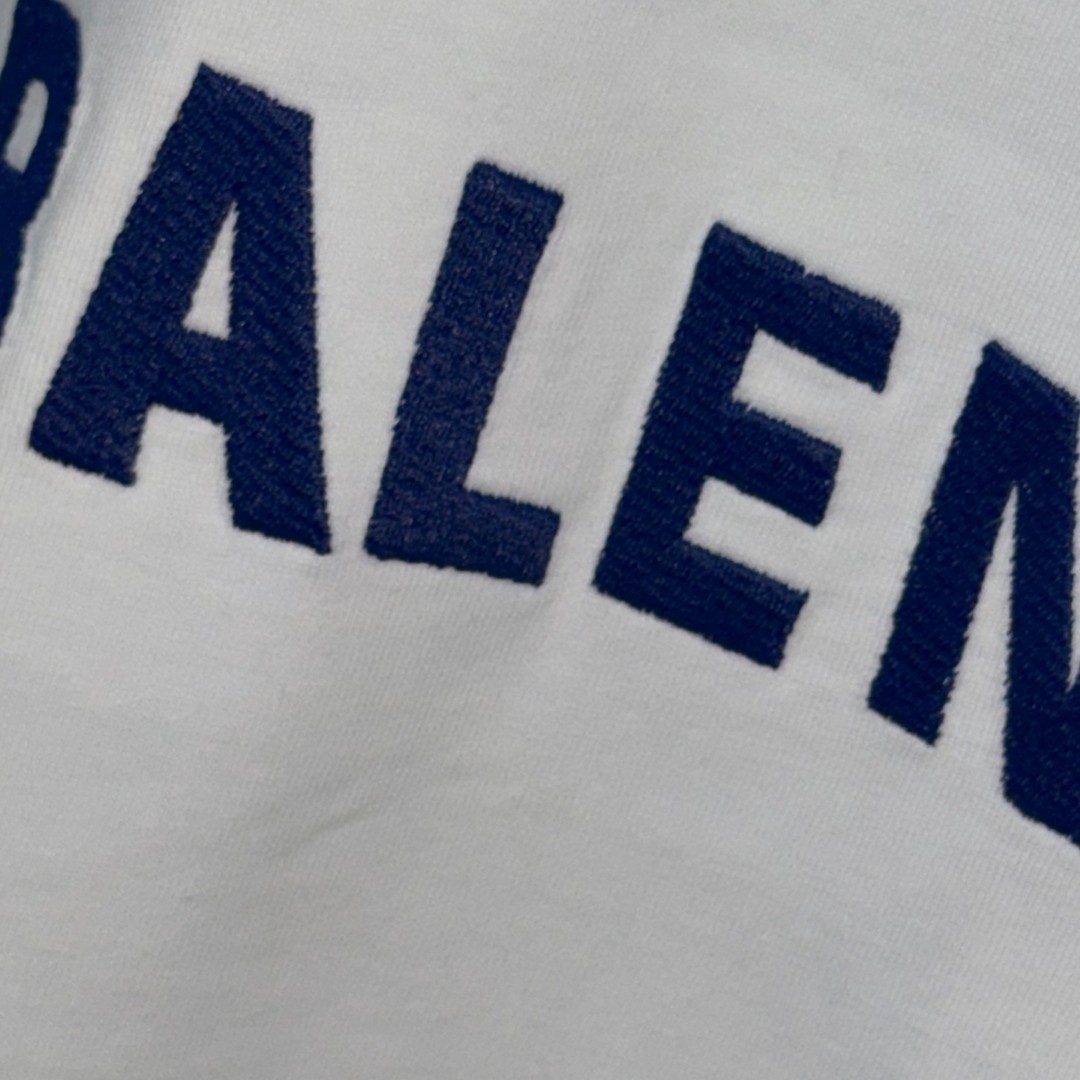 Balenciaga 巴黎世家 破洞经典字母logo无袖上衣 背心 短袖 T恤 夏季 白色 黑色 A0