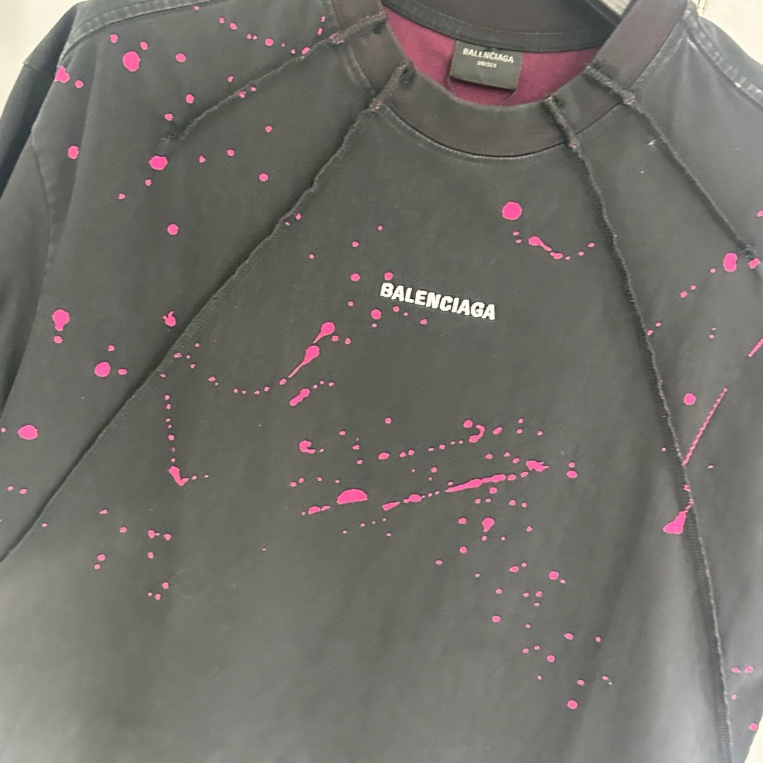 Balenciaga 巴黎世家 古废土风前后刺绣字母拼接圆领短袖 T恤 圆领 夏季 黑色 A0 