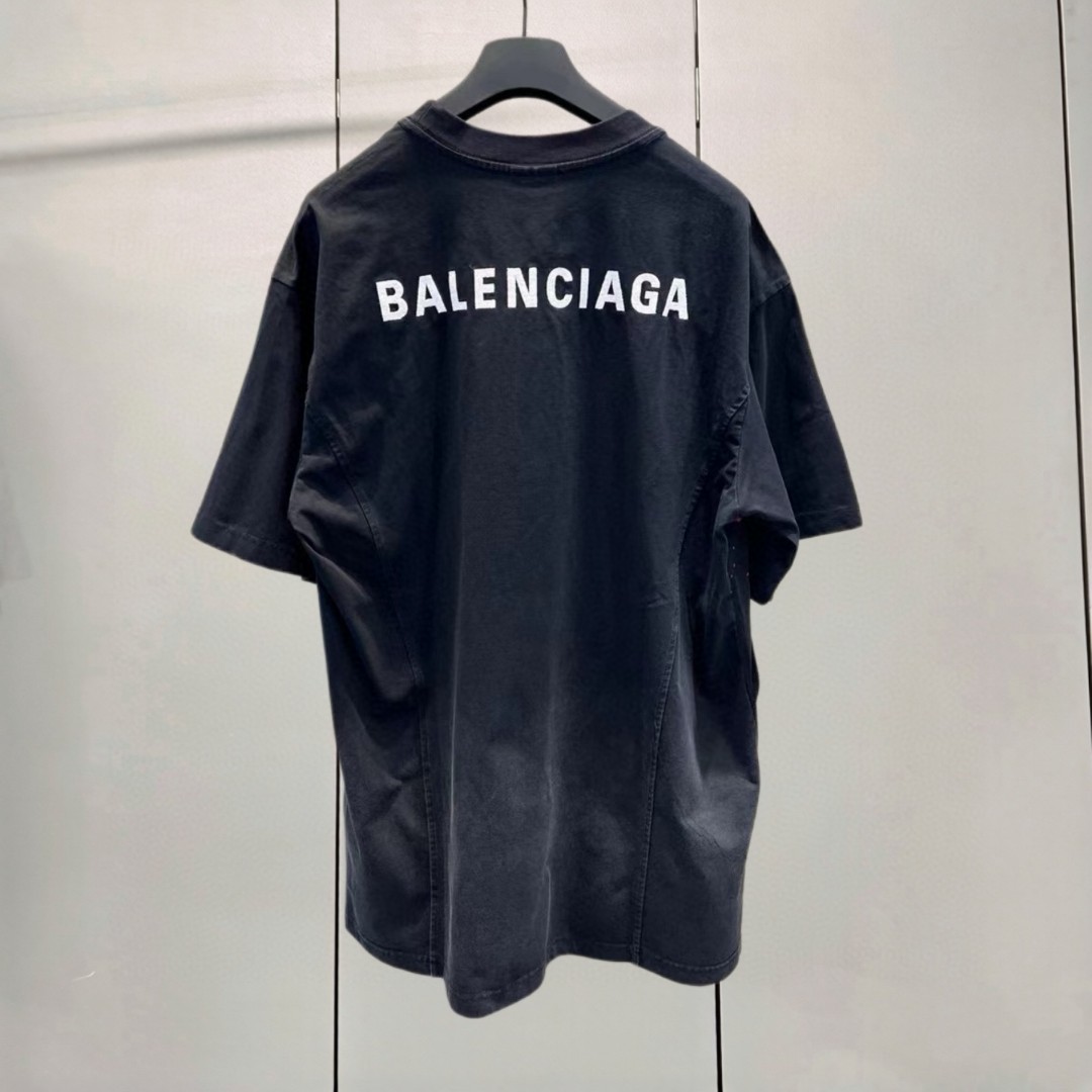 Balenciaga 巴黎世家 古废土风前后刺绣字母拼接圆领短袖 T恤 圆领 夏季 黑色 A0 