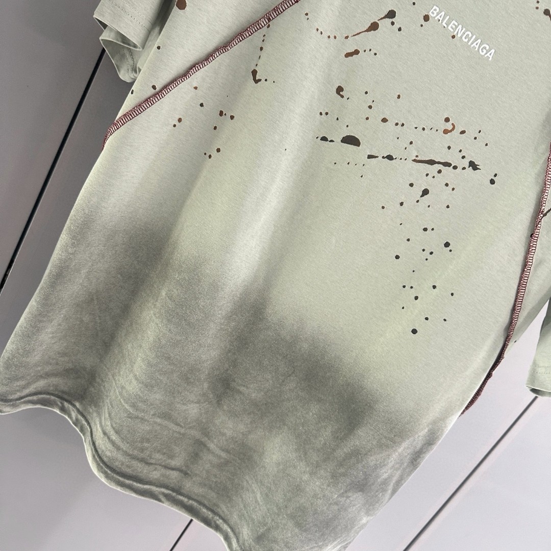 Balenciaga 巴黎世家 古废土风前后刺绣字母拼接圆领短袖 T恤 圆领 夏季 灰色 A0 