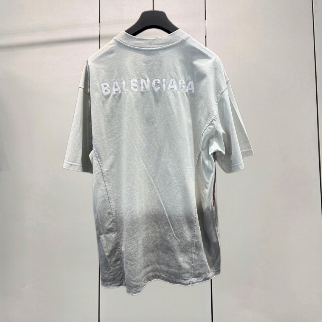 Balenciaga 巴黎世家 古废土风前后刺绣字母拼接圆领短袖 T恤 圆领 夏季 灰色 A0 