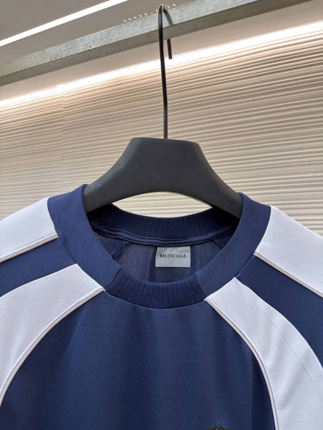 Balenciaga 巴黎世家 足球曼联插肩拼接球衣 短袖 T恤 蓝色 A2 A003GLTUVZ71000
