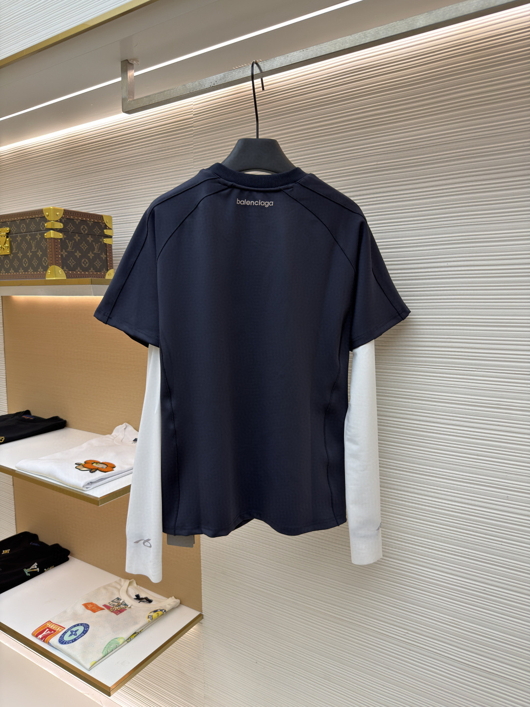 Balenciaga 巴黎世家 假两件拼接袖紧身速干衣 运动衣 长袖 T恤 藏蓝色 A5