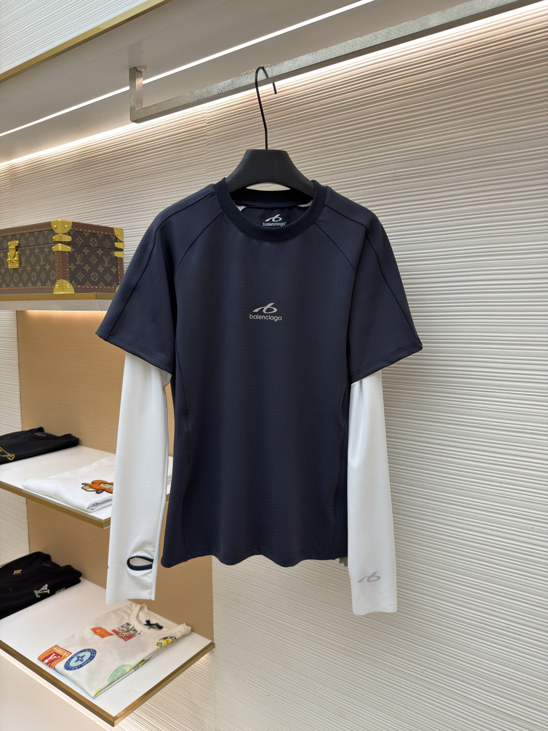 Balenciaga 巴黎世家 假两件拼接袖紧身速干衣 运动衣 长袖 T恤 藏蓝色 A5