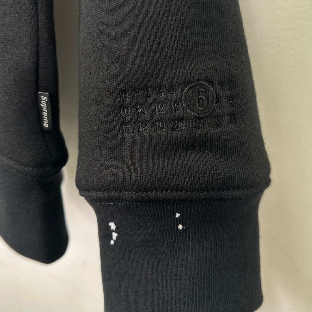 Supreme MM6 Maison Margiela 联名款 Box Logo Zip Up Hooded Sw泼墨刺绣拉链连帽卫衣 帽衫 外套 男女同款 蓝色 白色 黑色 SUP-SS26-100
