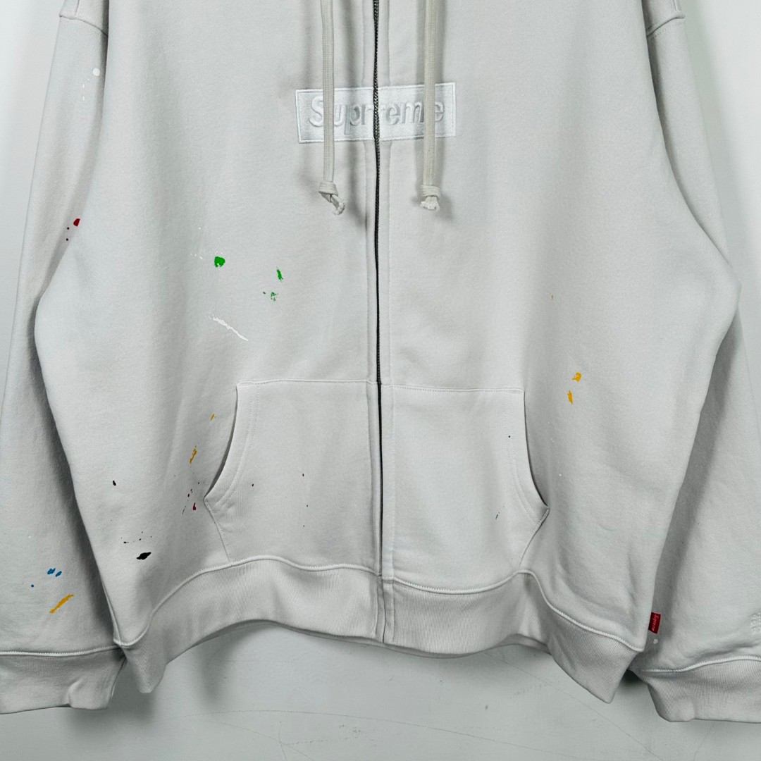 Supreme MM6 Maison Margiela 联名款 Box Logo Zip Up Hooded Sw泼墨刺绣拉链连帽卫衣 帽衫 外套 男女同款 蓝色 白色 黑色 SUP-SS26-100