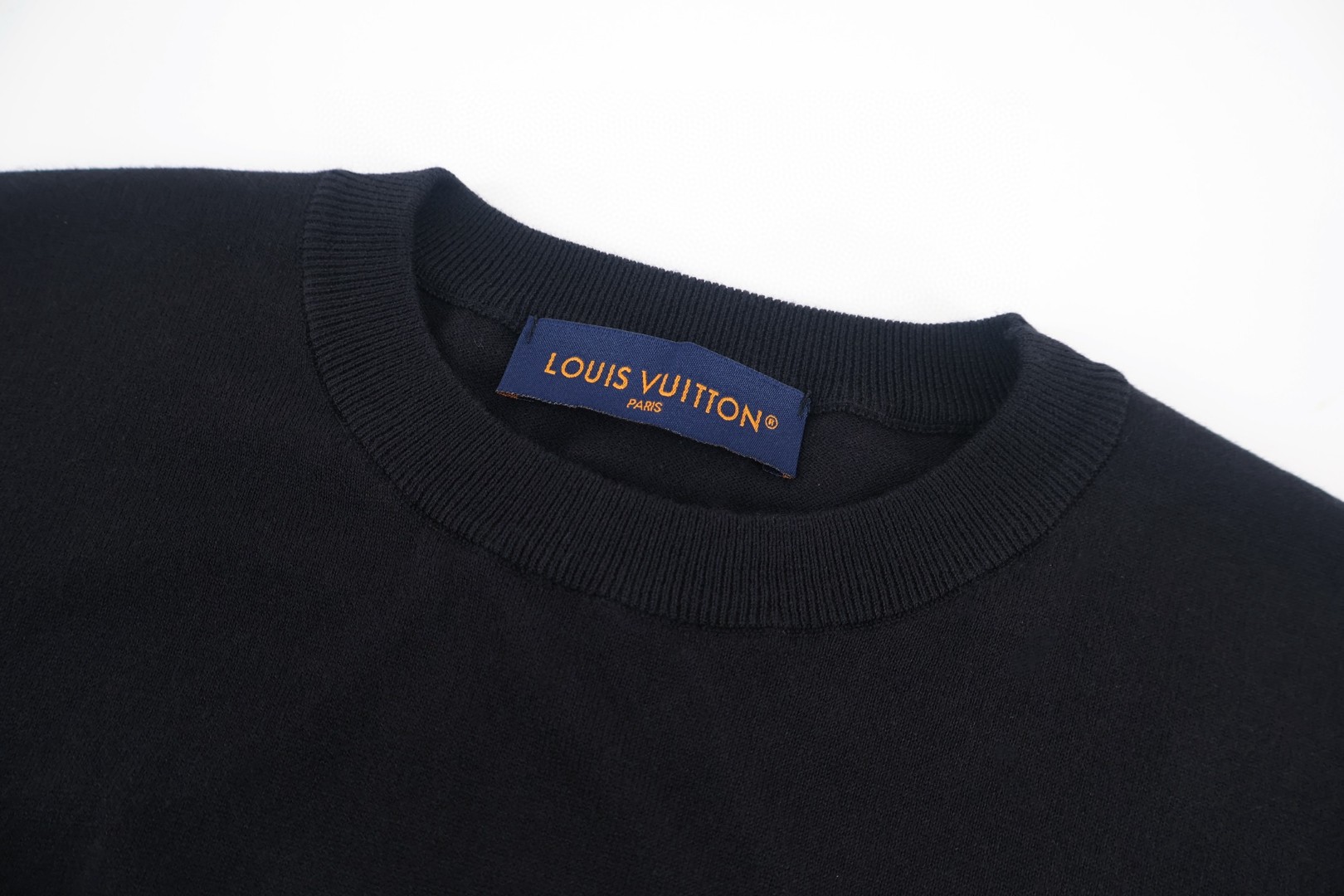 LOUIS VUITTON 路易威登 LV 大字母针织圆领短袖 针织衫 T恤 夏款 黑色 B0 