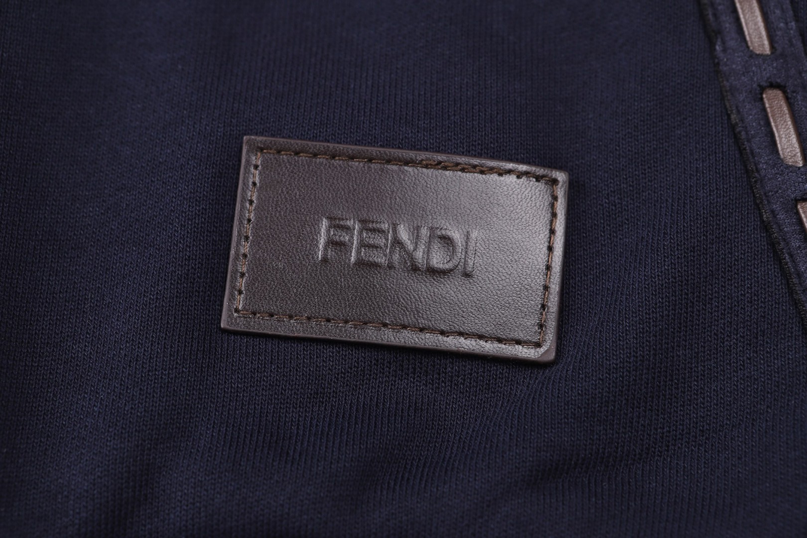 FENDI 芬迪 皮牌logo标识拉链连帽卫衣 帽衫 运动衫 长袖 外套 蓝色 B0 FY1360AUPBF0QB0