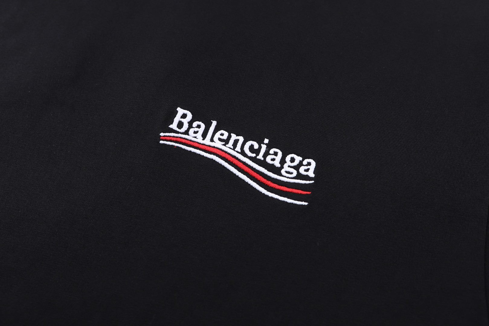 Balenciaga 巴黎世家 可乐刺绣圆领短袖 T恤 圆领 夏季 黑色 A0 