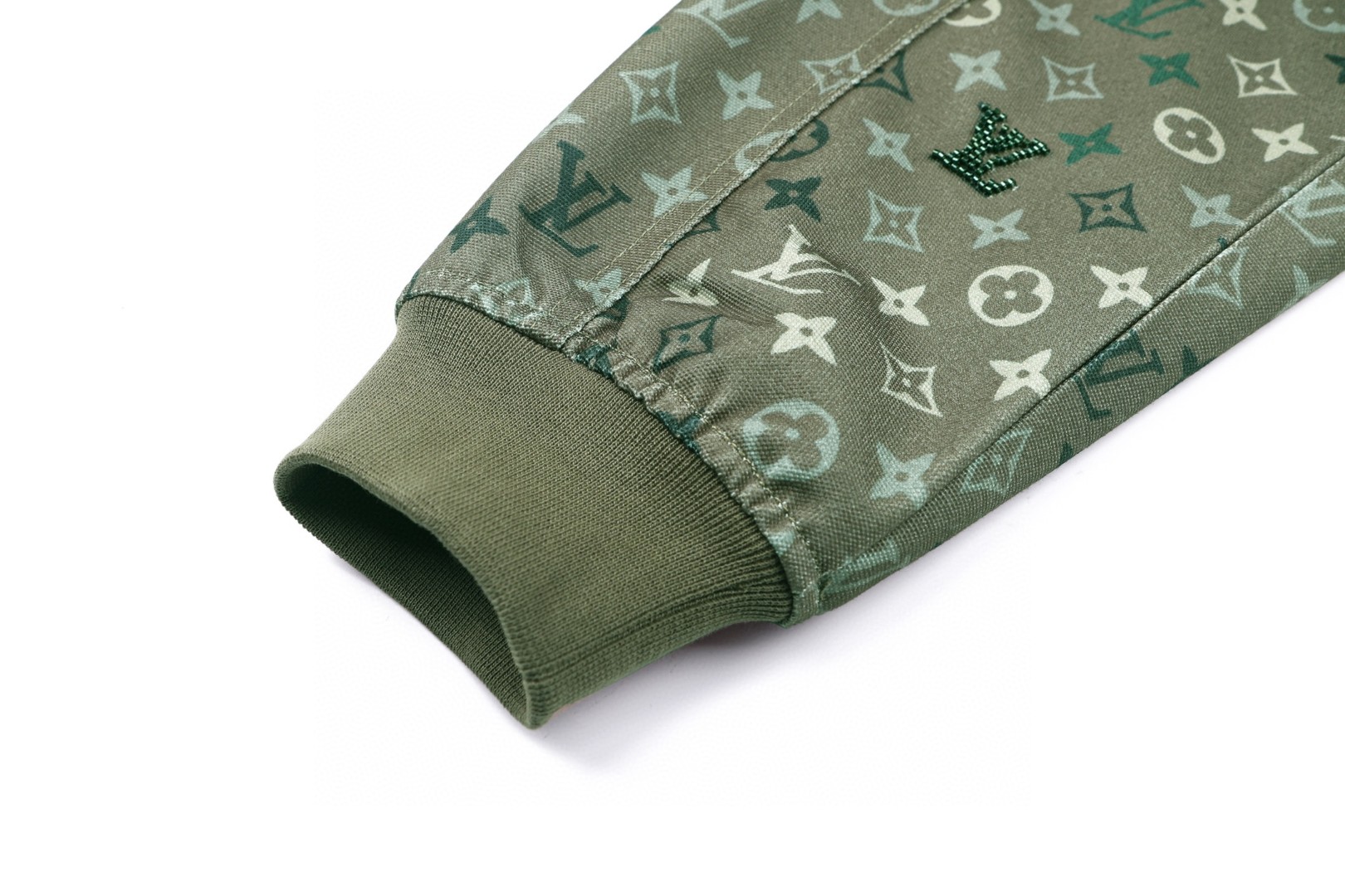 LOUIS VUITTON 路易威登 迷彩老花满印标识拉链连帽卫衣 帽衫 外套 长袖 绿色 C0 1AJBAK