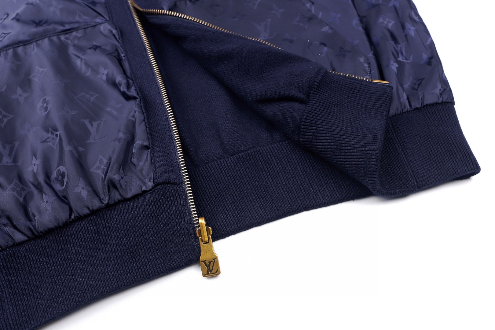 LOUIS VUITTON 路易威登 双面两穿皮标logo标识拉链运动外套 夹克 长袖 藏蓝色 C0 1AK72W