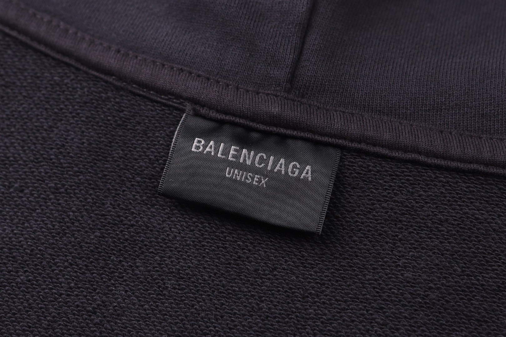 Balenciaga 巴黎世家 logo印花磨破连帽卫衣 帽衫 长袖 外套 白色 黑色 B0 803265TRVS99081