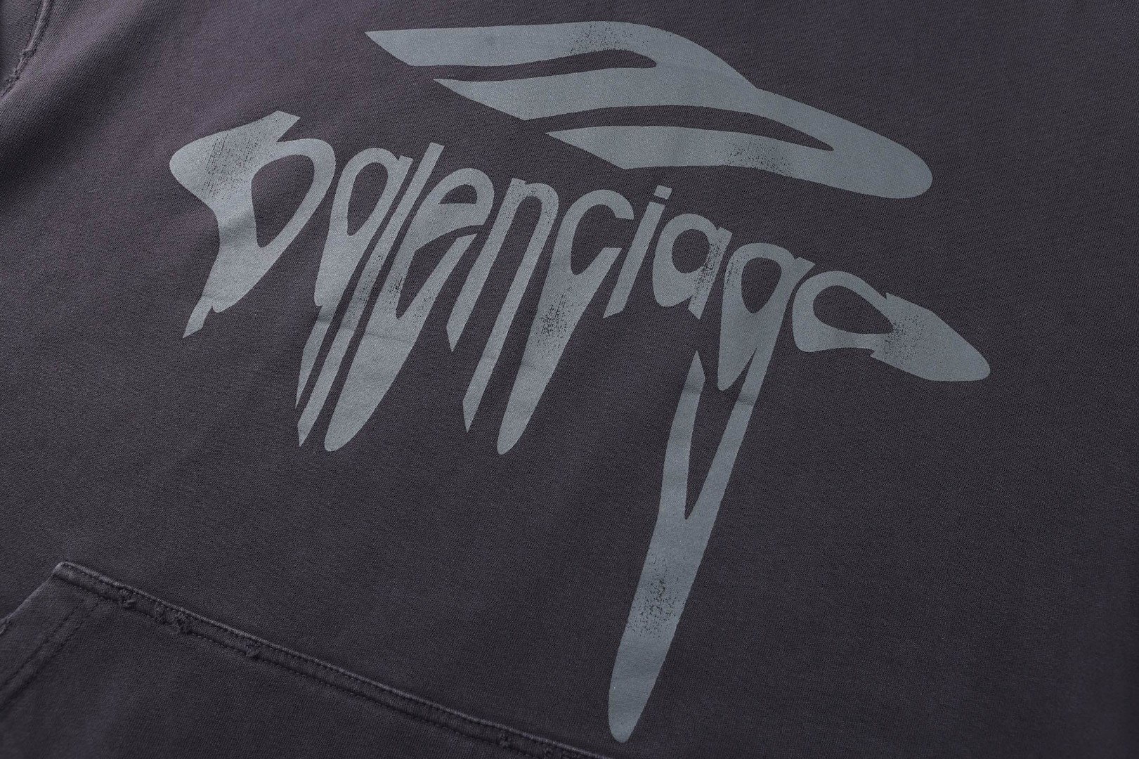 Balenciaga 巴黎世家 logo印花磨破连帽卫衣 帽衫 长袖 外套 白色 黑色 B0 803265TRVS99081